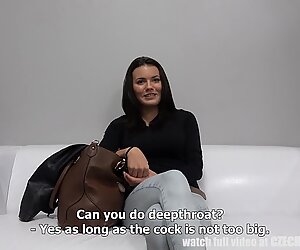 Fantastiske amatør bliver interviewet og kneppet på tjekkisk castingrapporter denne video