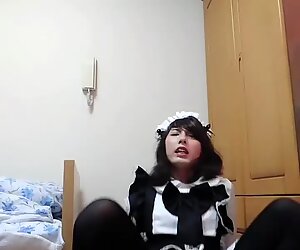 Japán shemale szobalány'_s anál maszturbáció