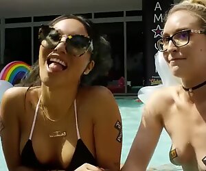 Pornhub στο Miami camcon με τον Σαν Ακίρα