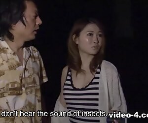 Ghost story with Airi Mizusawa and Miho Miyazawa outdoors - JapanHDV